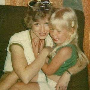 Meet your Posher, Lynsey